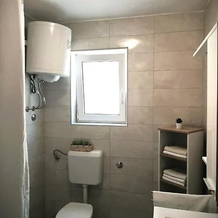 Apartment Karlo - City Center Pag Town Zewnętrze zdjęcie