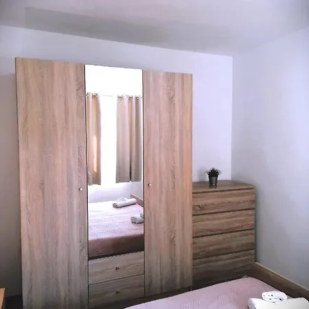 Apartment Karlo - City Center Pag Town Zewnętrze zdjęcie