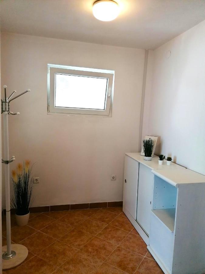Apartment Karlo - Center Pag Town