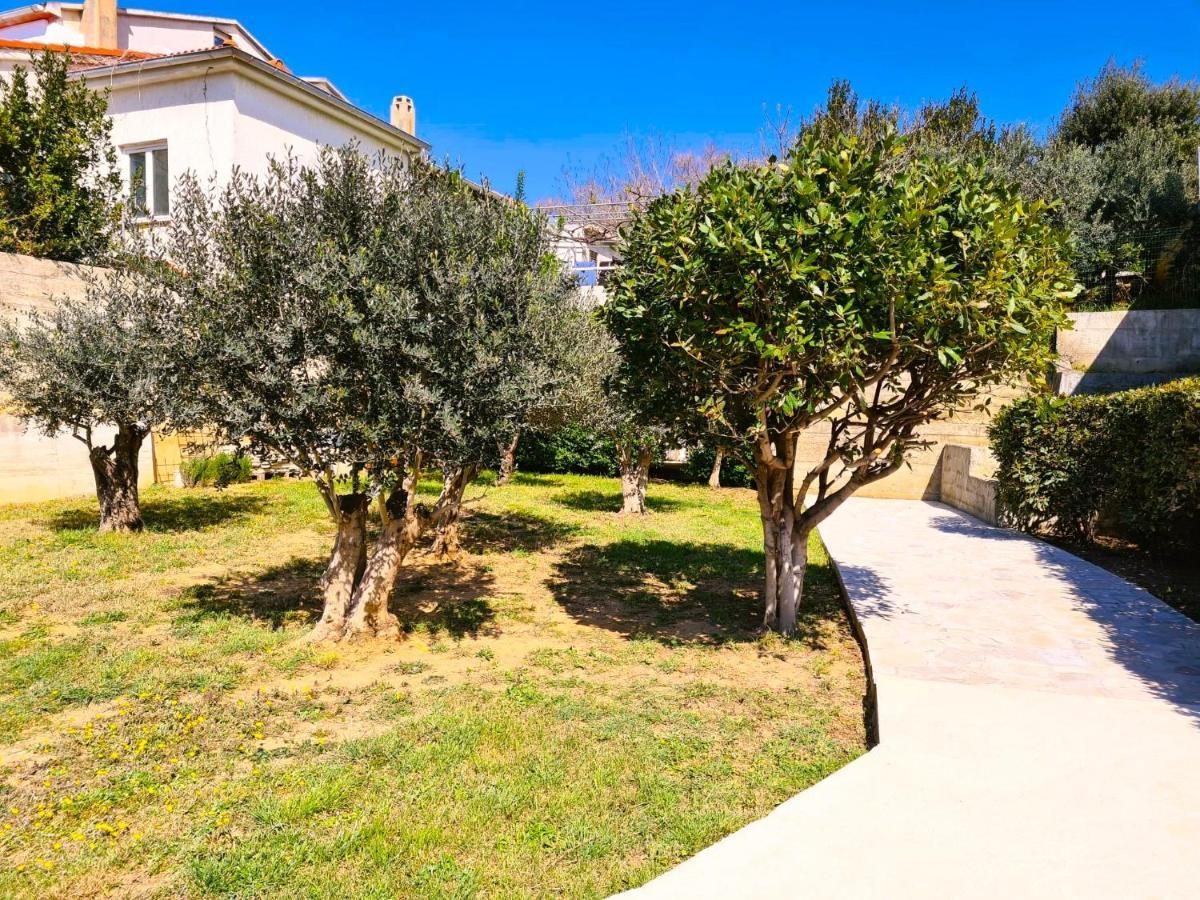 Apartment Karlo - Center Pag Town