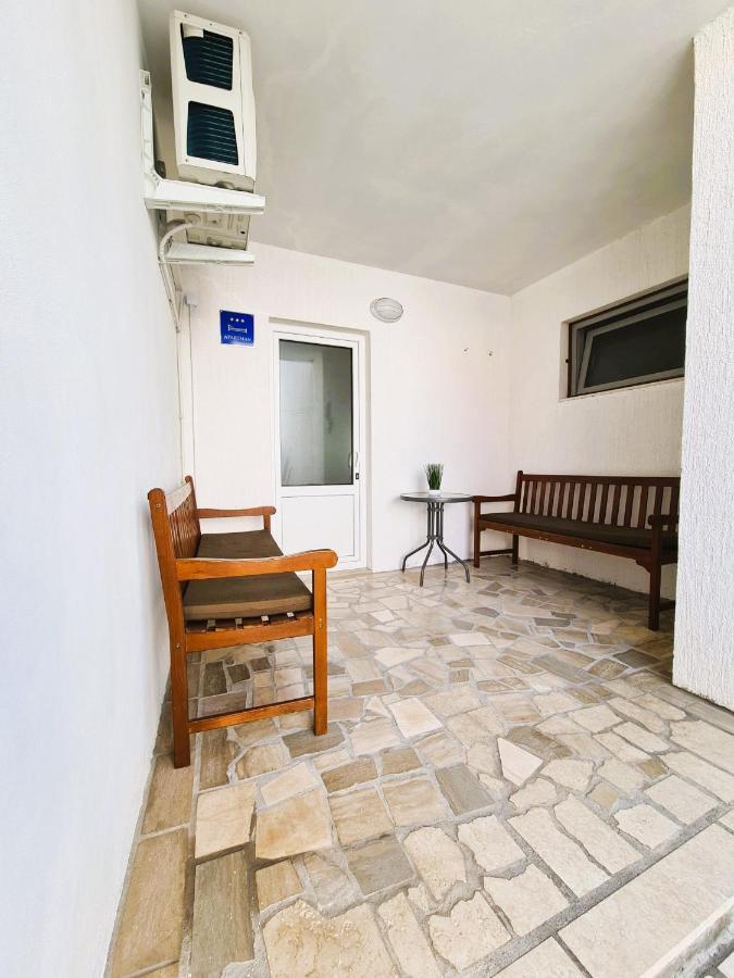 Karlo - Center Apartment *